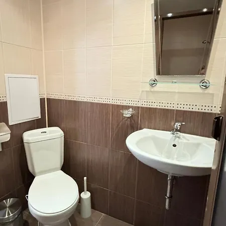 One Bedroom アパートホテル 3*