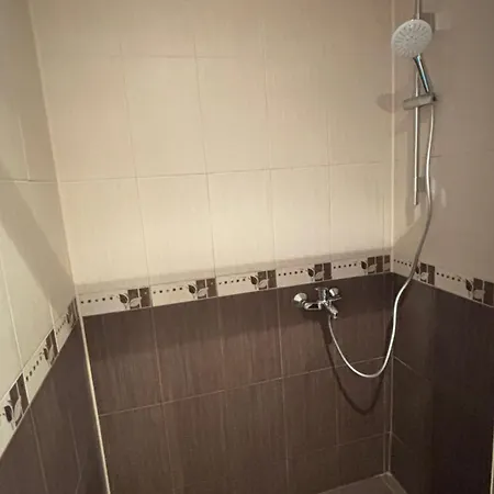 One Bedroom מלון דירות 3*