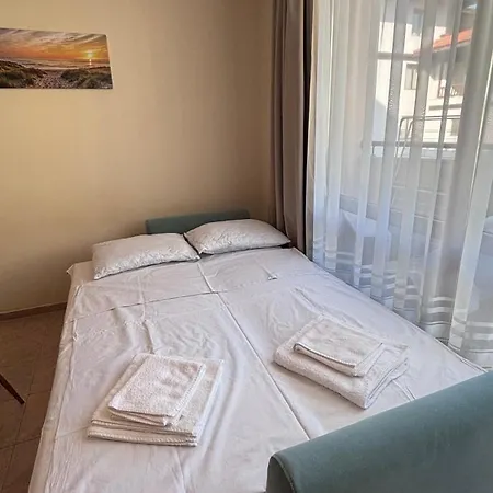 Relax In Sunny 3*