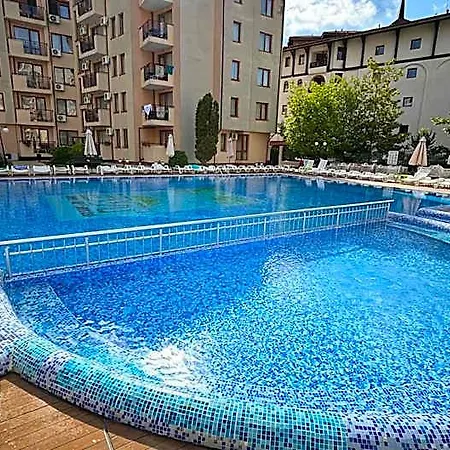 Relax In Sunny Lejlighedshotel Sunny Beach